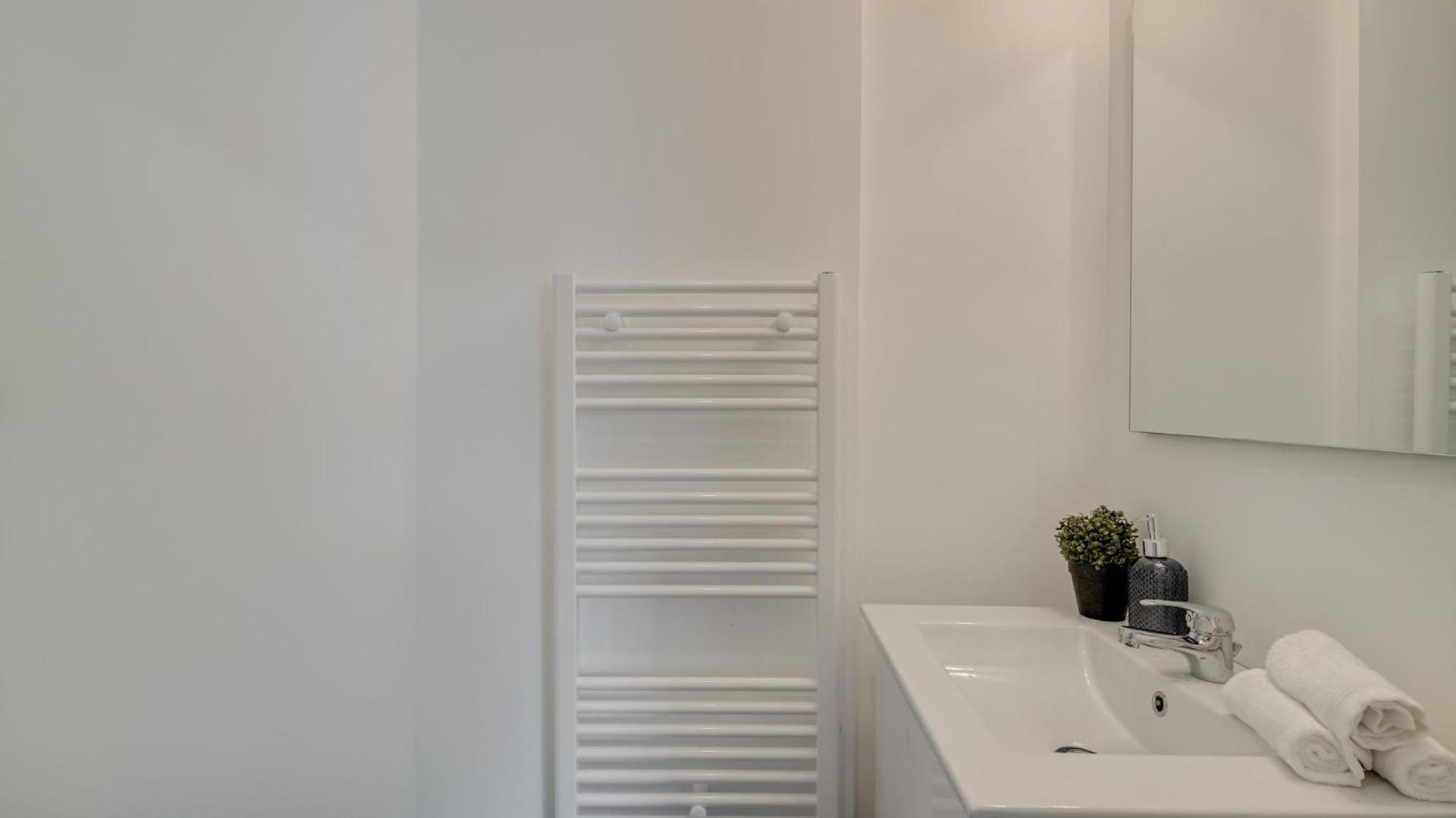 144 Suite Bebesse - Superbe Appartement A Parigi Esterno foto